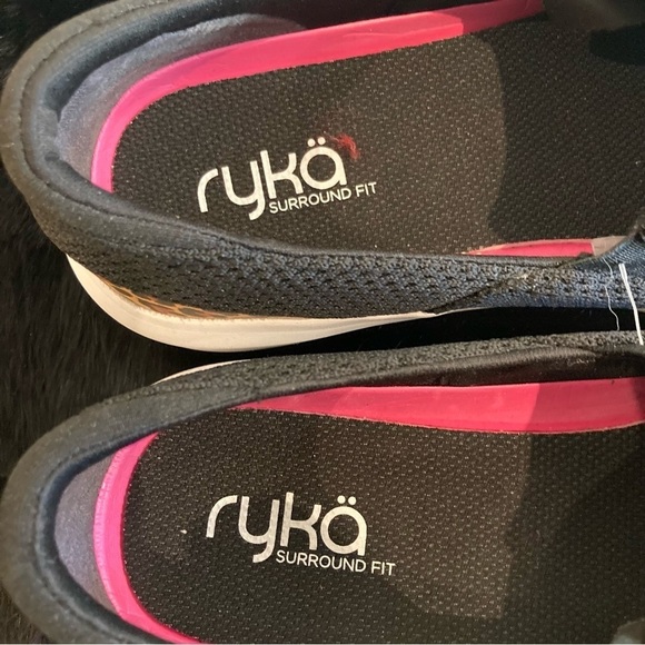 RYKA Sz 9.5W Surround Fit Slip  On Chunky Heel Canvas Animal Print Zipper Shoes - Picture 5 of 12